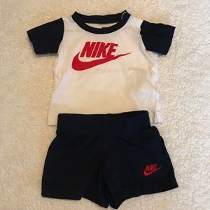 3-6M Nike matching shorts/shirt outfit